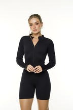 Enterizo corto cierre manga larga hueco atrás Ref.331 PU